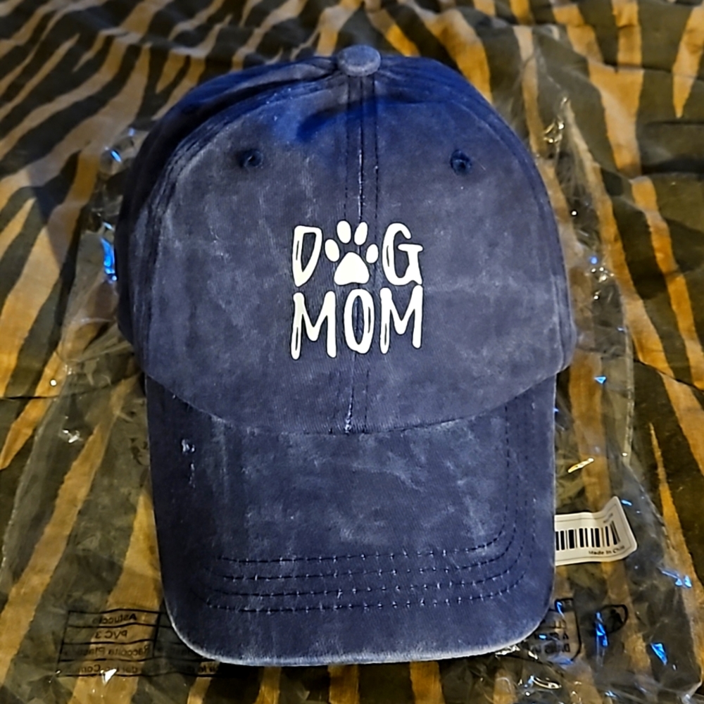 Dog Mom 100%Women's Cotton Stone-washed Navy Blue Cap/Hat New in Bag
